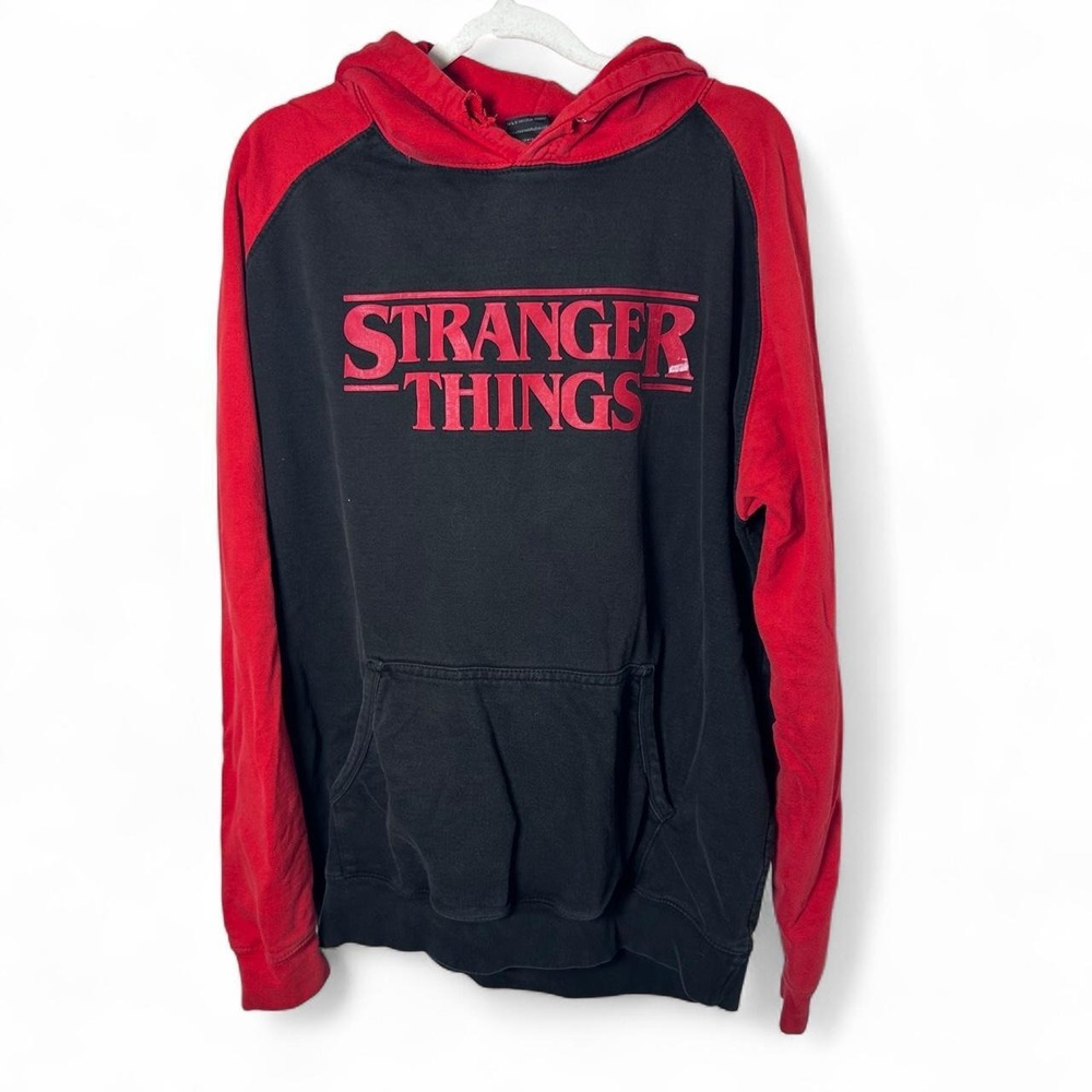 Stranger Things Universal studios Halloween Horror Nights Full Zip Hoodie Sz LG